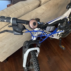 CCM Apex 6061 aluminum White