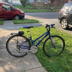 2011 Trek 7.2 FX Blue