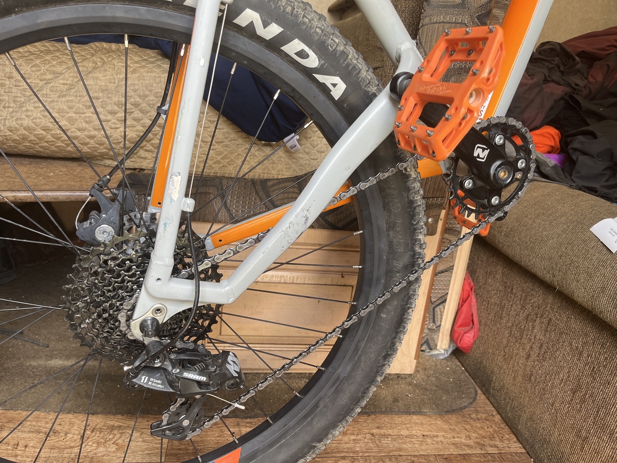 nishiki men's colorado comp 1x 27.5 mountain bike