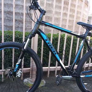 2018 Trek 21" Black, Stickers tape or other cover-up, and Blue