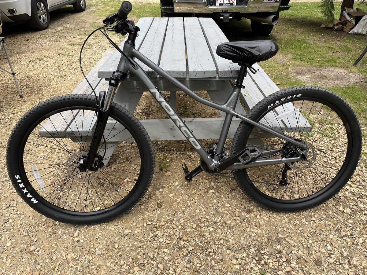 norco storm 3 mountain bike