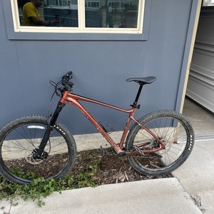 2022 Giant Fathom Orange