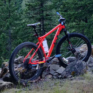 2019 GT Bicycles Avalanche Orange
