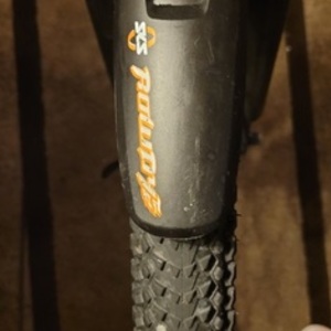 2021 Giant Talon Black