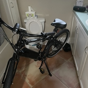 2020 Aventón Pace 500 Black