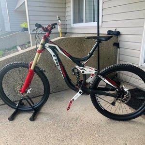 2011 Trek Session 8 Black, Red, and White