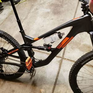 2019 Guerrilla Gravity Smash Black and Orange