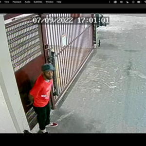 2022 Giant Escape 2 Disk Silver, gray or bare metal