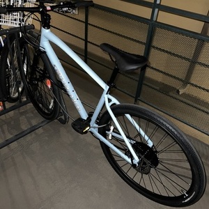 2022 Specialized 22 Sirrus X 2.0 M Arctic Blue / Black... Blue