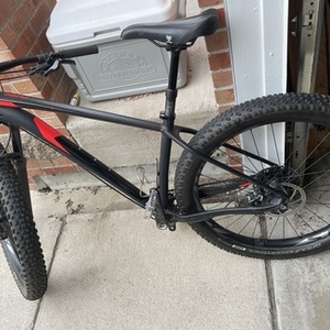 2019 Specialized Fuse Black