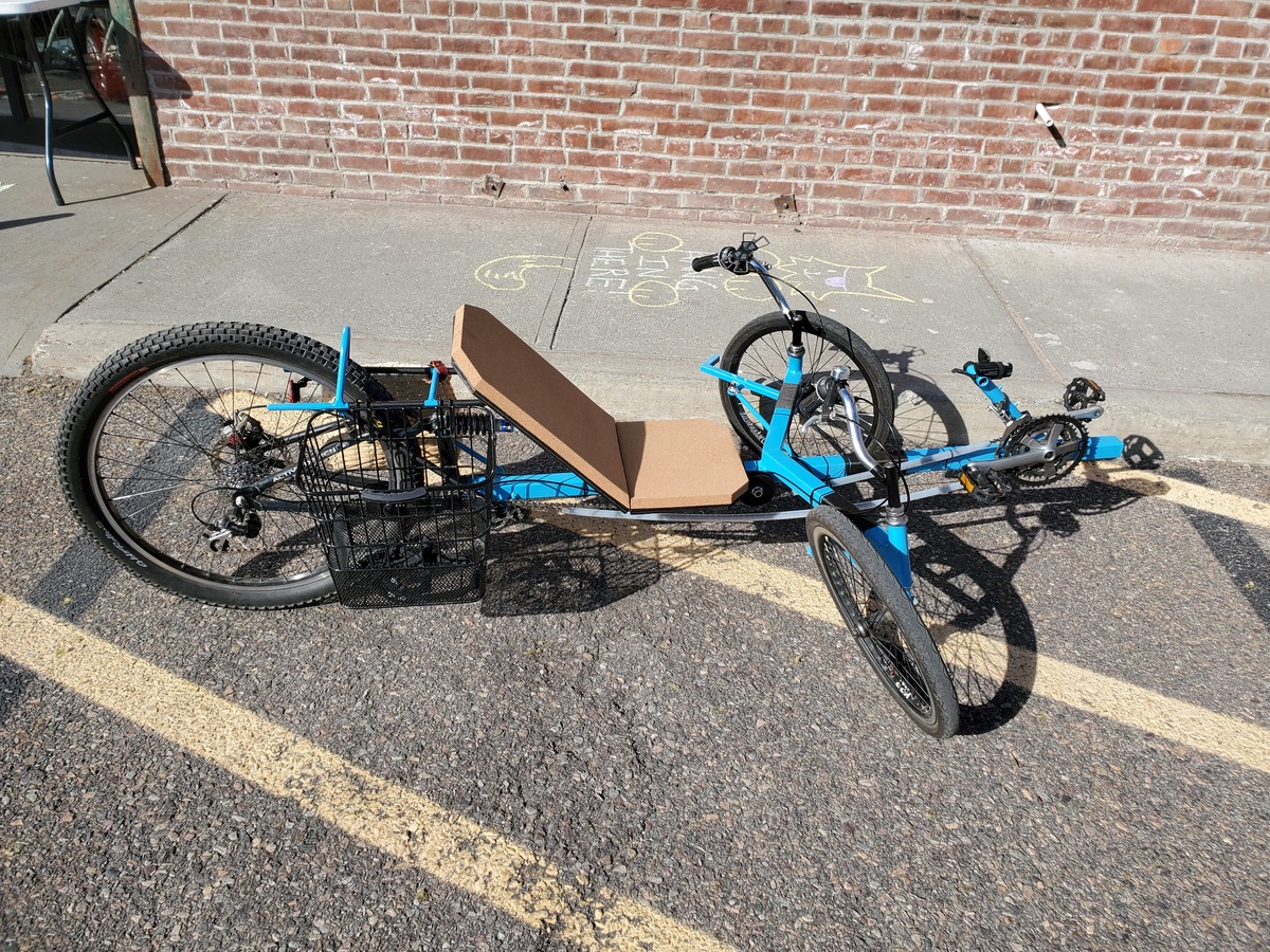 Tricycle photo