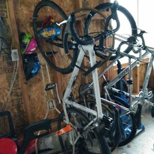 2007 Cannondale year approximate, unknown White