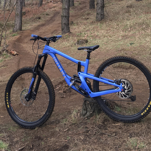 2019 Juliana Bicycles Strega Blue
