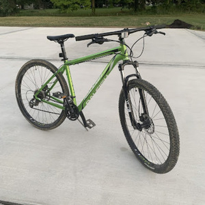 2022 Raleigh Mountain Bike Green