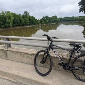 2022 Trek Dual Sport 1 Black