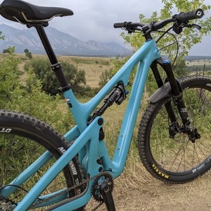 2021 Yeti SB 130 Teal