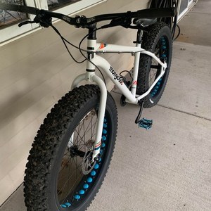 2015 Mongoose Vincent White