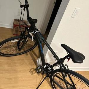 2022 Schwinn Aluminium Black