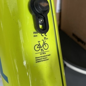 2020 Trek Rail 7 Yellow or Gold