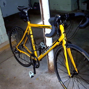 KHS Bicycles KHS Flite 720 bicycle Yellow or Gold