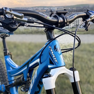 2014 Pivot Mach 6 Blue