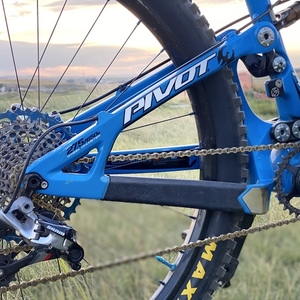 2014 Pivot Mach 6 Blue