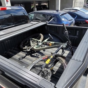 2021 Commencal Bikes Meta AM Ohlins edition Green and Black