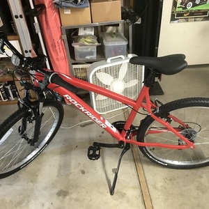 2021 Decathlon ST 50 Red