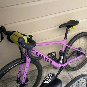 2022 Canyon bicycles Grizl Purple and Black