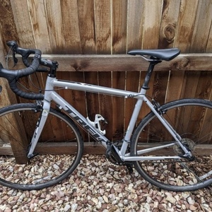 2015 Trek 1.1 Silver, gray or bare metal