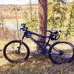 GT Bicycles Sensor 4.0 Black