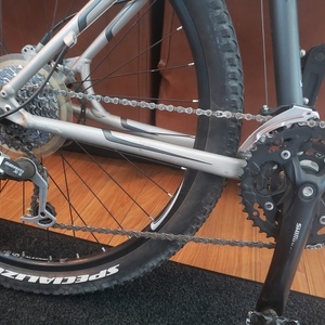 2020 Specialized Hardrock Silver, gray or bare metal and Black