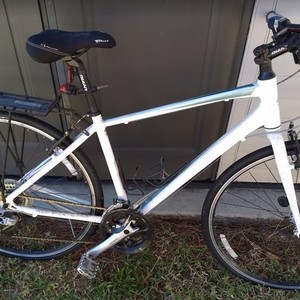 2012 Giant Escape 1 White