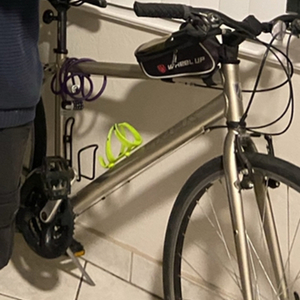 2013 Trek 7.1 FX Silver, gray or bare metal