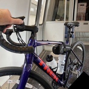 2021 Trek Domane AL 2 Disc Purple and Red