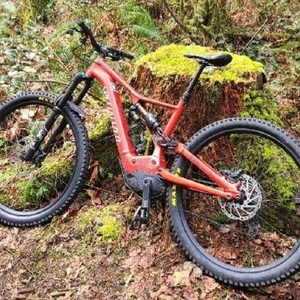 2021 Specialized Turbo Levo Red