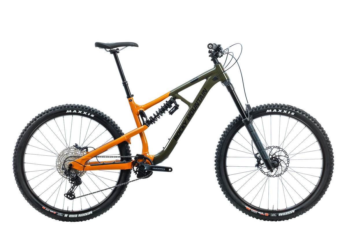 2022 Rocky Mountain Bicycles Slayer