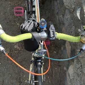 1983 Terry Despatch White and Yellow or Gold