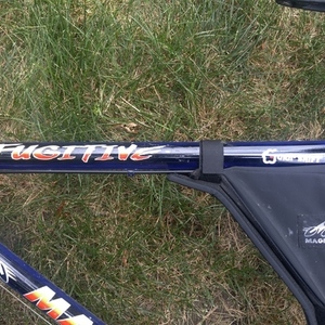 1998 Magna 8546-11 Blue