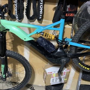 2022 Specialized Kenevo Green, Blue, and Black