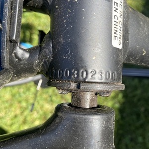 2022 CCM Hardtail Mountain Bike Black and Blue