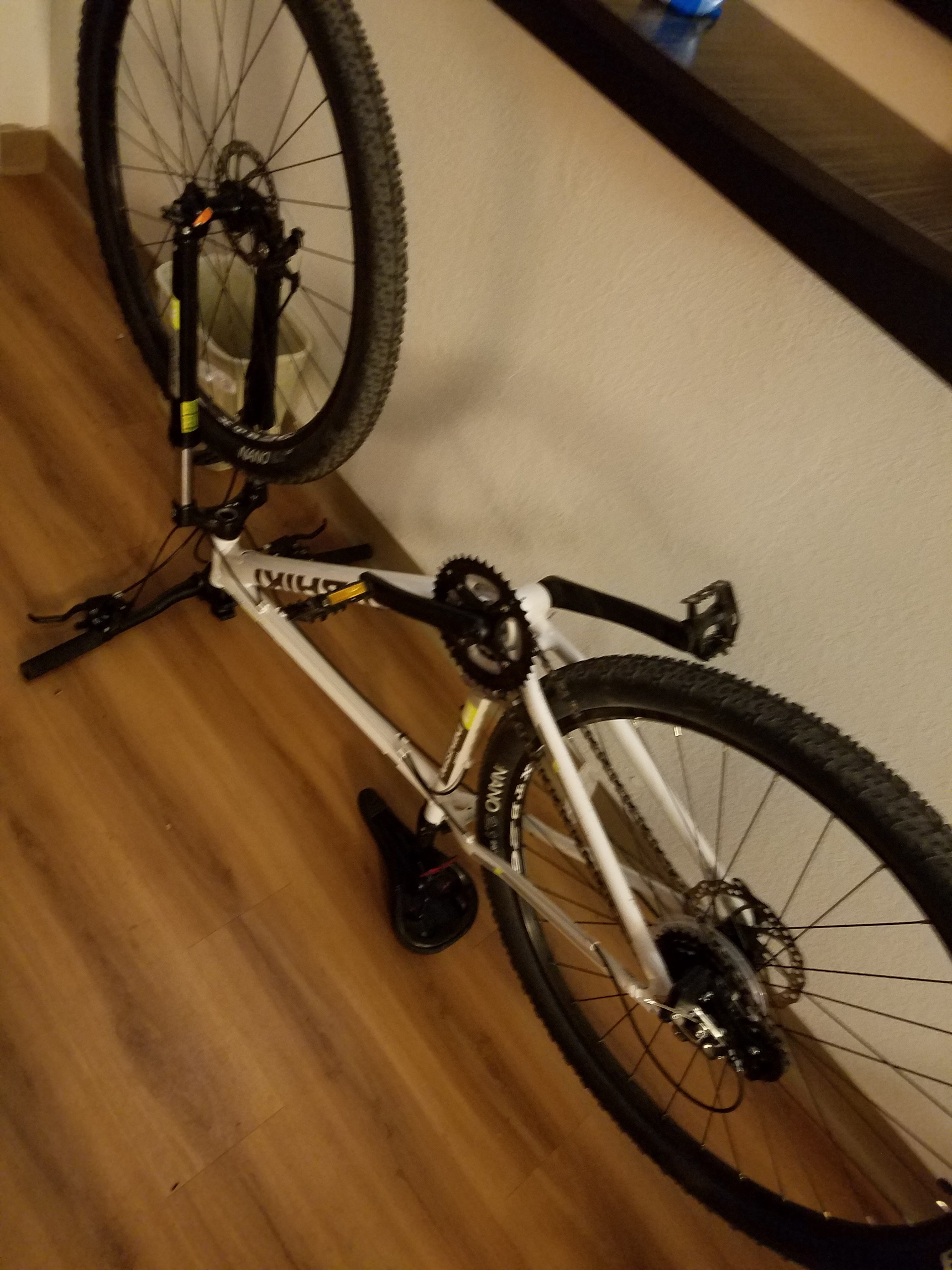 nishiki colorado 27.5 plus