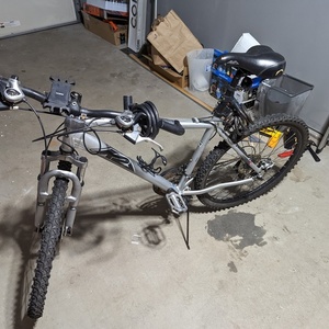 K2 Zed 2.3 Silver, gray or bare metal