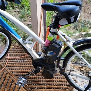 2011 BH Bikes Emotion Max 700 White, Blue, and Black