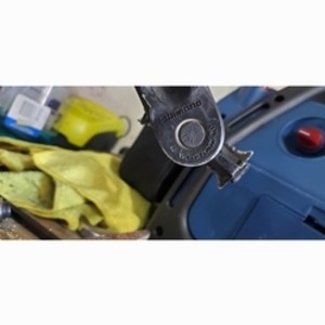 2022 Giant Roam2 Silver, gray or bare metal and Pink