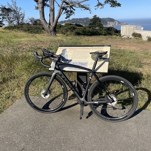 2021 Trek Domane SL 6 Black