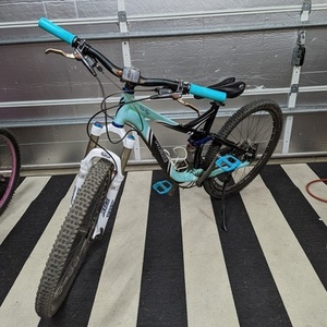 2010 Specialized Safire Expert Blue, Black, and White