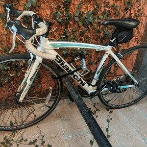 2015 Bianchi White and Teal
