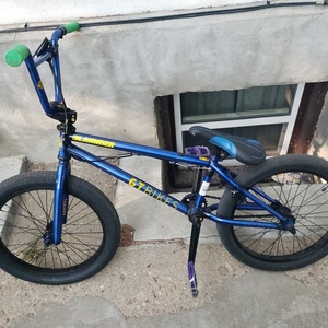 GT Bicycles Slammer Blue, Yellow or Gold, and Blue