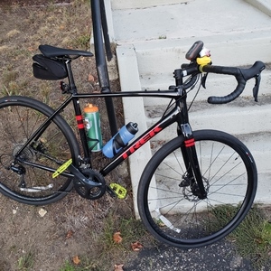 2020 Trek Checkpoint AL 3 Black